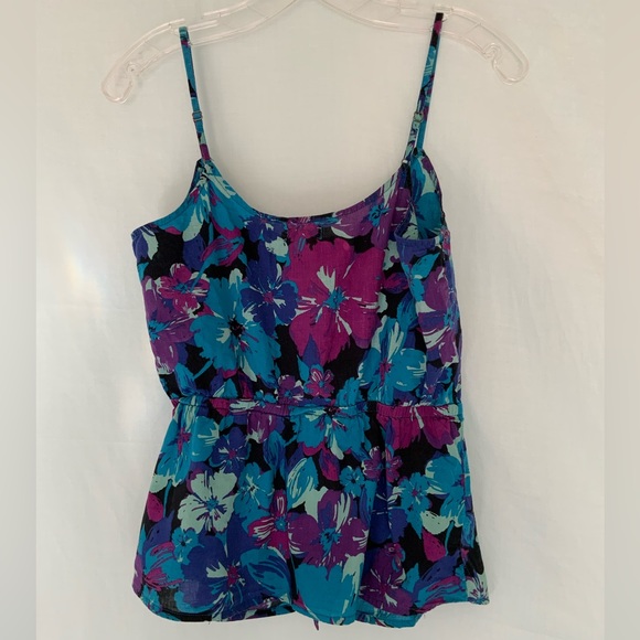 Kirra peplum tank top - size Medium - Picture 2 of 4